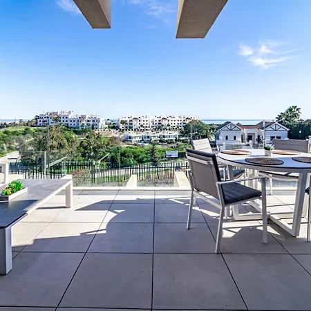 شقة Oasis510 - Beautiful With Amazing View إِستيبونا