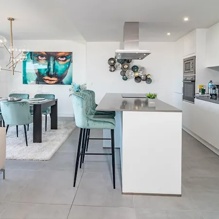 Oasis510 - Beautiful With Amazing View إِستيبونا