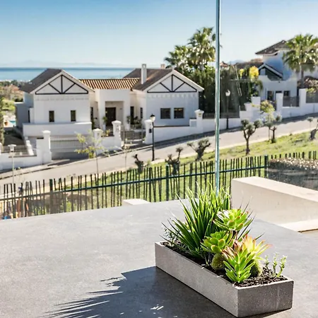 شقة Oasis510 - Beautiful With Amazing View إِستيبونا